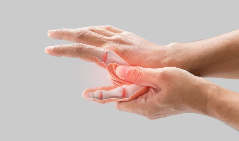 Imagen ecográfica de rizartrosis del pulgar: sinovitis y osteofitos en la articulación trapeciometacarpiana